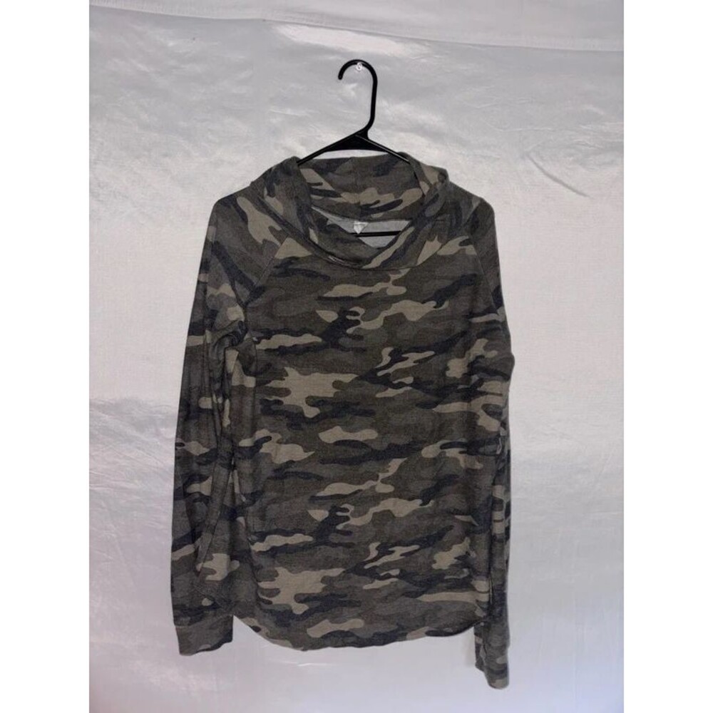CY Camo Long Sleeve cowl neck Sweater Jumper Womens Size L Gray Camouflage